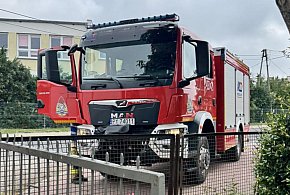 Czujnik kominiarza uratował mieszkańców? Konieczna była ewakuacja z bloku...-81434
