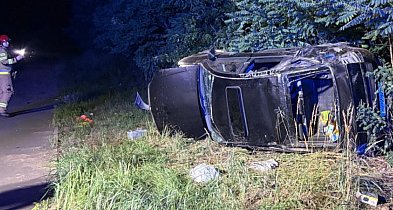 Dachował nocą i zniknął. Po dwóch godzinach sam się zgłosił... Był pijany-81462