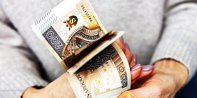 ZUS przypomina o kluczowej dacie. Spóźnisz się, a poczekasz na pieniądze!-81827