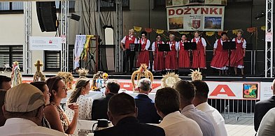 Takich dożynek jeszcze nie widzieliście! Od obrzędu do filharmonii na folkowo-82065