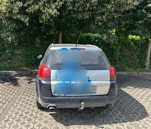 17-latek miał problem do właściciela. To co zrobił z jego autem, może szokować-82078