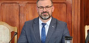 Radny chce specjalnych stref przy trzech szkołach...