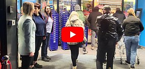 Tłumów może nie było, ale sam market robi dobre wrażeni