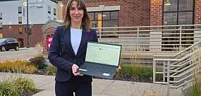 Poleciała do USA, tam podpisała umowę. Teraz Pogorzelę