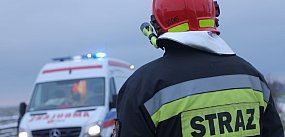 Lekarz zadzwonił po pomoc, a strażacy weszli do środka