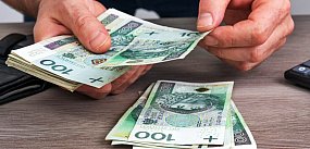 200 tys. zł w miesiąc po porodzie? To nowy pomysł...