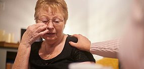 Prowadzili ją krok, po kroku. Kiedy zrobiła co chcieli