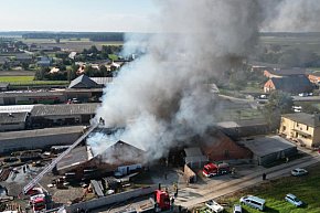 Pożar hali w Czeliścinie, gmin Pępowo-13514