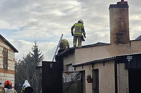 Pożar budynku garażowego w Pogorzeli-13675
