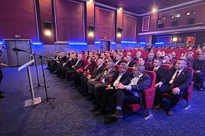 Spotkanie w kinie po wizytacji nowej obwodnicy-13677