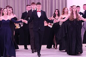 Studniówka maturzystów ZSR w Grabonogu-13758