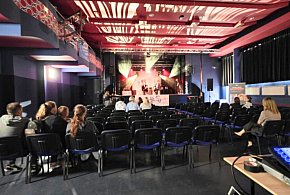 Kryminalny Magiel. Piknik, pokazy, a na koniec gala podsumowująca konkurs...-82699