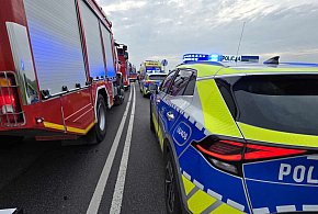 Poniedziałkowe poranki bywają ciężkie. Ci dwaj kierowcy coś o tym wiedzą...-83454
