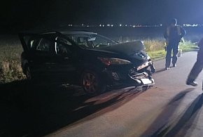 Wystarczyła chwila nieuwagi... Dwa rozbite auta i jedna osoba z obrażeniami-84650