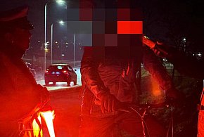To nie był tylko pijany rowerzysta. Policja szybko odkryła jego inny sekret...-84948