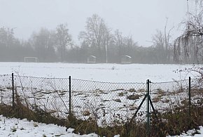 Powstanie kolejny market w powiecie? Trudna sprawa, bo chodzi o teren boiska-85197