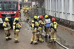 Gęsty dym, krzyk i panika w DPS-ie. Strażacy mieli tylko kilka minut na reakcję-85581