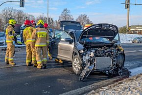 Mieszkaniec naszego powiatu miał dużo szczęścia. W jego auto wjechała 76-latka-86524