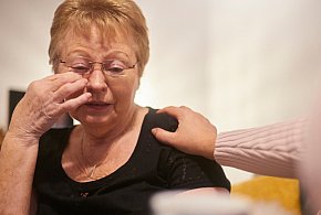 Prowadzili ją krok, po kroku. Kiedy zrobiła co chcieli, kontakt się urwał