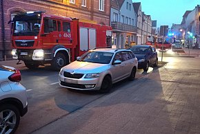 Dym nad kamienicą postawił służby na równe nogi. Finał był inny, niż się...