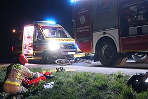 Nieprzytomny mężczyzna leżał w rowie. Sprawca uciekł z miejsca wypadku?