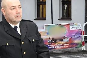 Potańcówka z mandatem! W tle logo Powiatu. Teraz już wiedzą, że nie można...