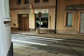 Zza kamienicy prosto na pasy? Urząd nie wyklucza korekty i zmian na całej ulicy