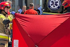 Potrącenie na przejściu dla pieszych w Gostyniu. Mężczyzna trafił do szpitala