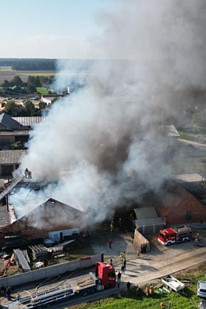 Pożar hali w Czeliścinie, gmin Pępowo-13514