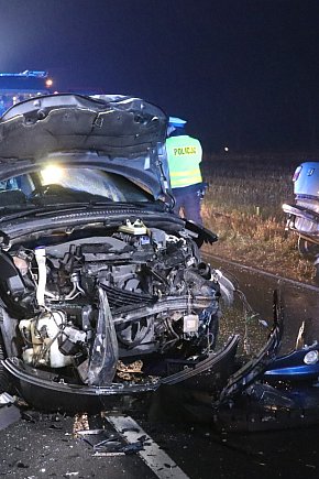 Trzy samochody zderzyły się na DK12 pod Gostyniem-13570