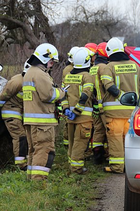 Tragiczny finał wypadku pod Poniecem-13600