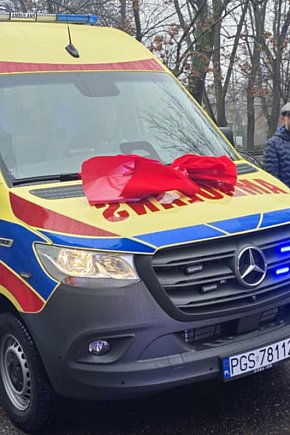 Nowe Mercedesy w gostyńskim szpitalu-13707