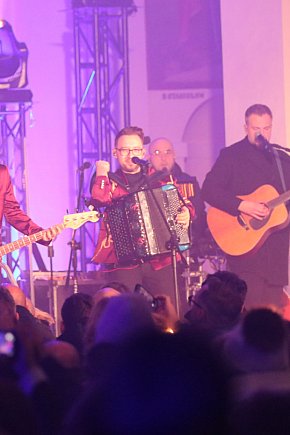 Kolędowanie z zespołem Enej na Świętej Górze-13761