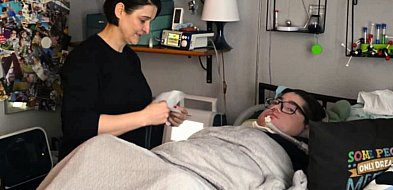 Każdy dzień, to walka o przetrwanie. Od 17 lat. Mama Julki nigdy się nie poddała-85476