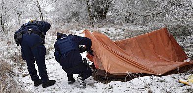 Zegar tykał, a temperatura spadała. Czujny mieszkaniec zapobiegł tragedii