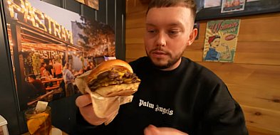 "Książulo" w Lesznie. Przyjechał ocenić jedzenie w Pastrami Summer Barbecue...