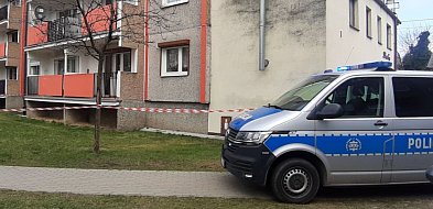 Tragedia wisiała w powietrzu!. Chwycił za nóż i dwa razy dźgnął własnego ojca