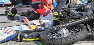 Nie mogła już nic zrobić. Doznała obrażeń kręgosłupa, brzucha oraz nogi