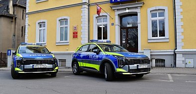 Zuchwała kradzież cennej biżuterii w lombardzie! Policja szuka...