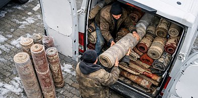 Jeździli pod domach i "wciskali kit", że wyprzedaż. Klienci zaczęli dzwonić...