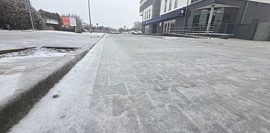 Niejasny przekaz, spóźnione decyzje i lód pod nogami. Tak to powinno wyglądać?