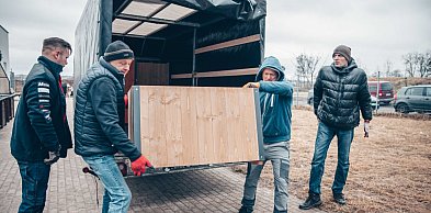 Dzięki inicjatywie Dody, psy ze schroniska w Dalabuszkach mają nowy dach nad głową