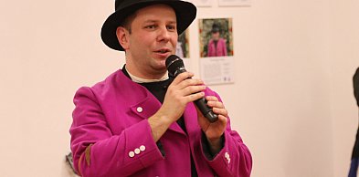 Prowadzi zespół, własne gospodarstwo... Teraz przyjął stanowisko z-cy dyrektora