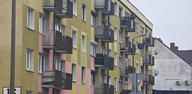 Ponad sto balkonów do remontu!  Wiemy, na których osiedlach. Potrzeba jest pilna