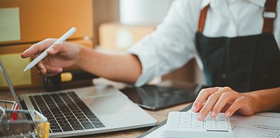 Faktury online bez błędów – jak działa dobry program do fakturowania?