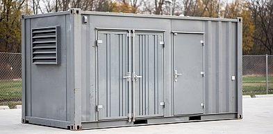 Czym są kontenerowe stacje sprężonego powietrza i gdzie są wykorzystywane?