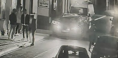 Pijany 17-latek na hulajnodze zignorował znak STOP. Skutek był opłakany