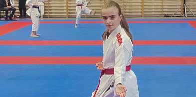 Kolejny sukces zawodniczki. Złoto w kata indywidualnym i drużynowym