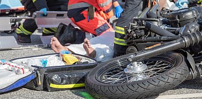 Nie mogła już nic zrobić. Doznała obrażeń kręgosłupa, brzucha i nogi