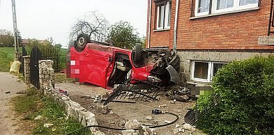 Zniszczone ogrodzenie to jego najmniejszy problem. Był kompletnie pijany